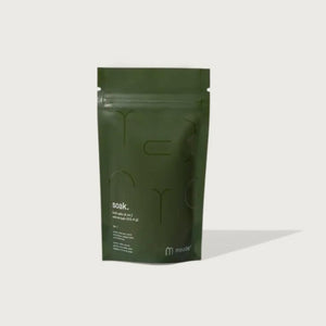 Maude Soak no.1 | Nourishing mineral bath salt | The Lake