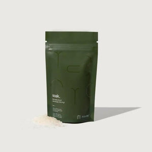 Maude Soak no.1 | Nourishing mineral bath salt | The Lake