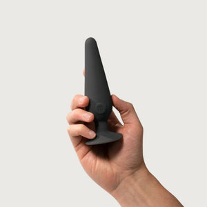 Charcoal Maude Cone Medium | 3-Speed vibrating plug | The Lake