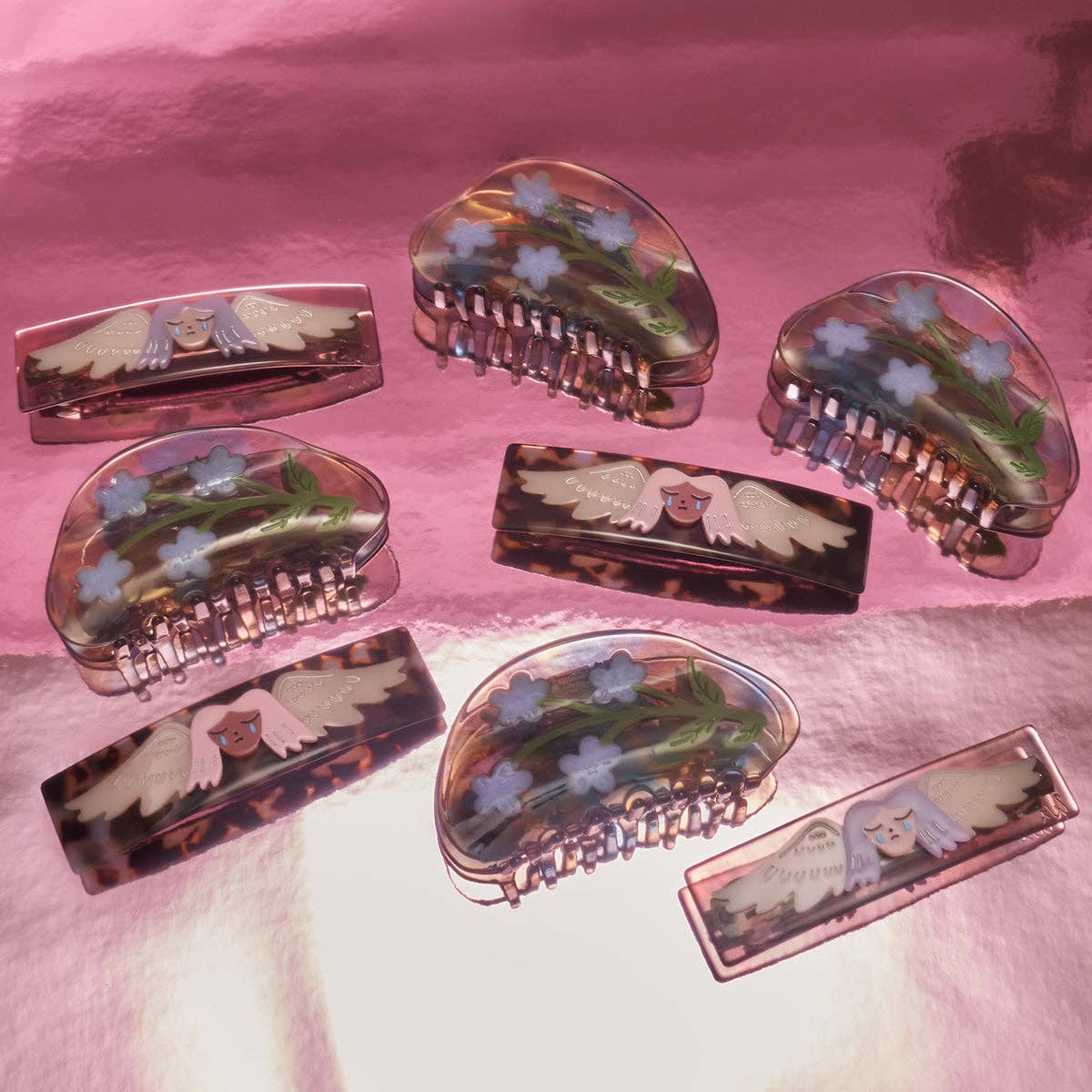 Winona Irene Forget-Me-Not Claw | Cellulose acetate hair claw with flowers | The Lake