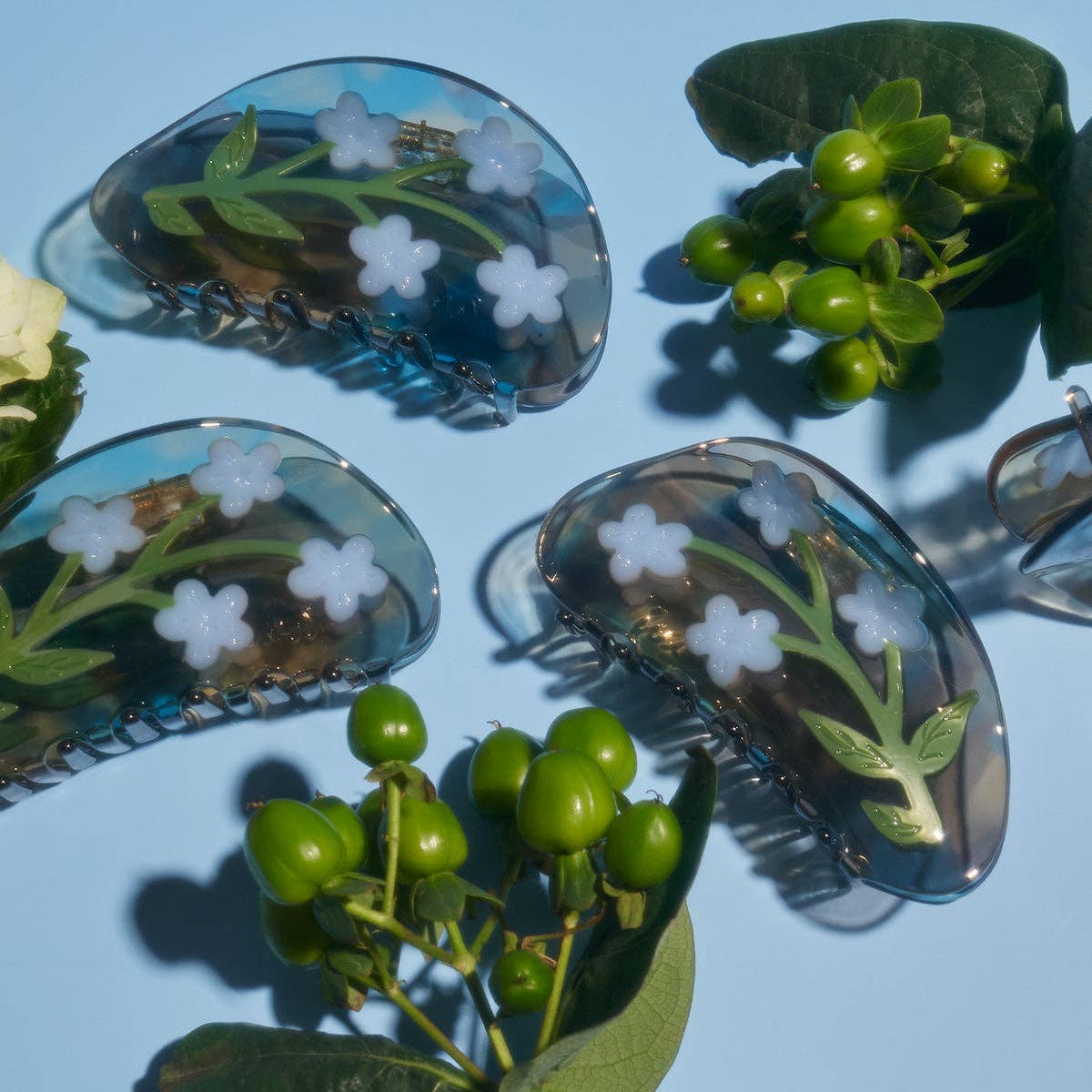 Winona Irene Forget-Me-Not Claw | Cellulose acetate hair claw with flowers | The Lake