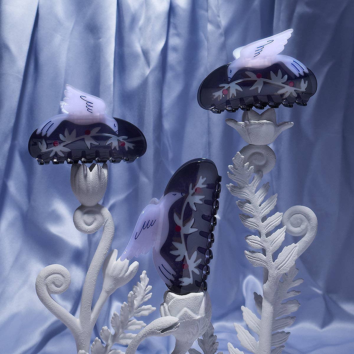 Winona Irene Juniper Claw Cellulose acetate hair claw | The Lake