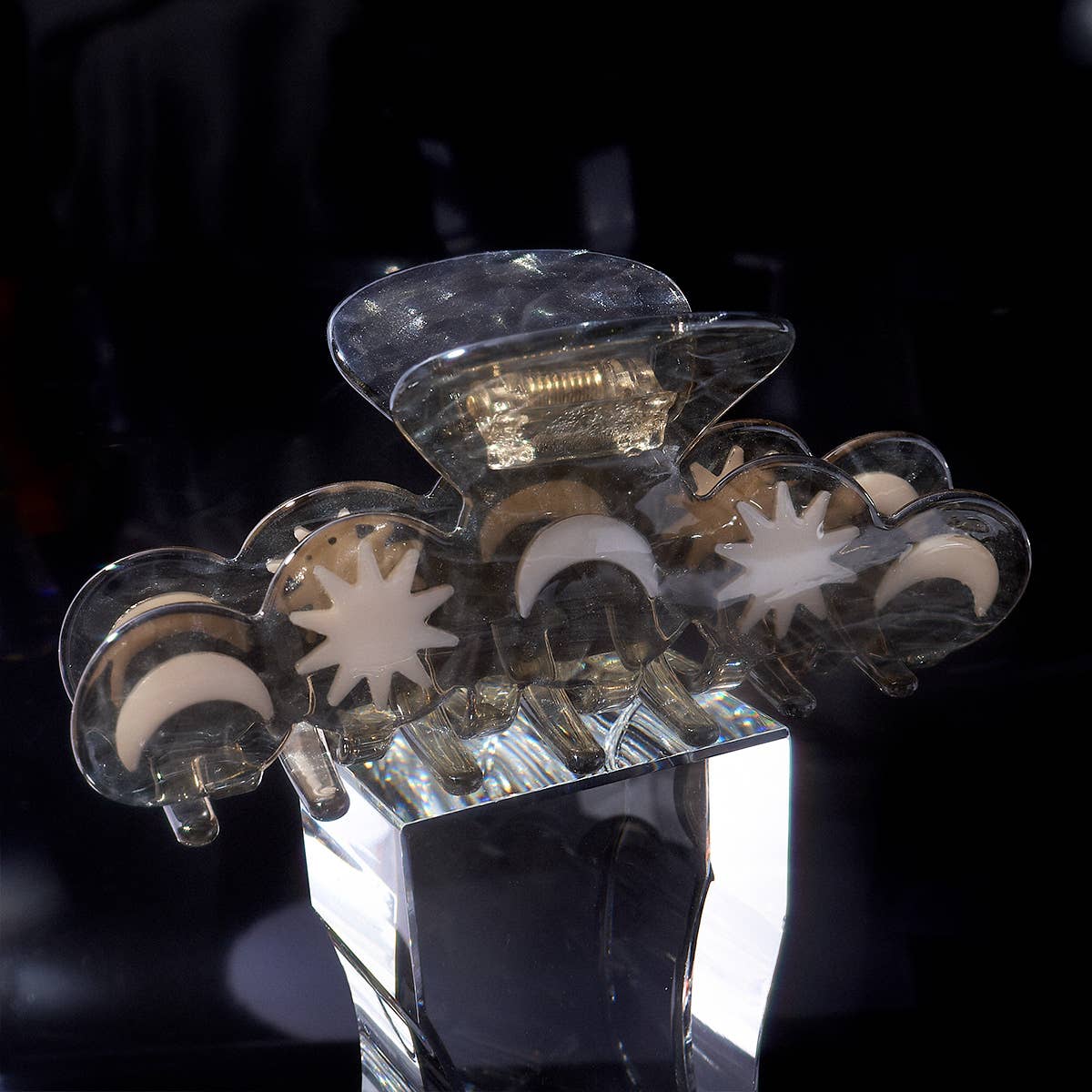 Winona Irene Hera XL Hair Claw | The Lake