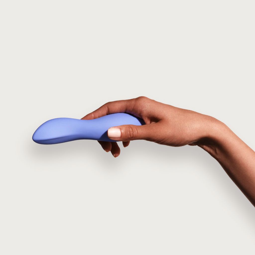 Dame Dip Periwinkle | simple entry-level B.E.D. | The Lake