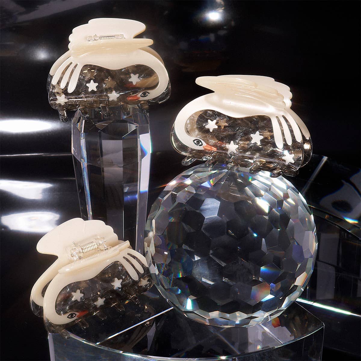 Winona Irene Cygnus Hair Claw | The Lake