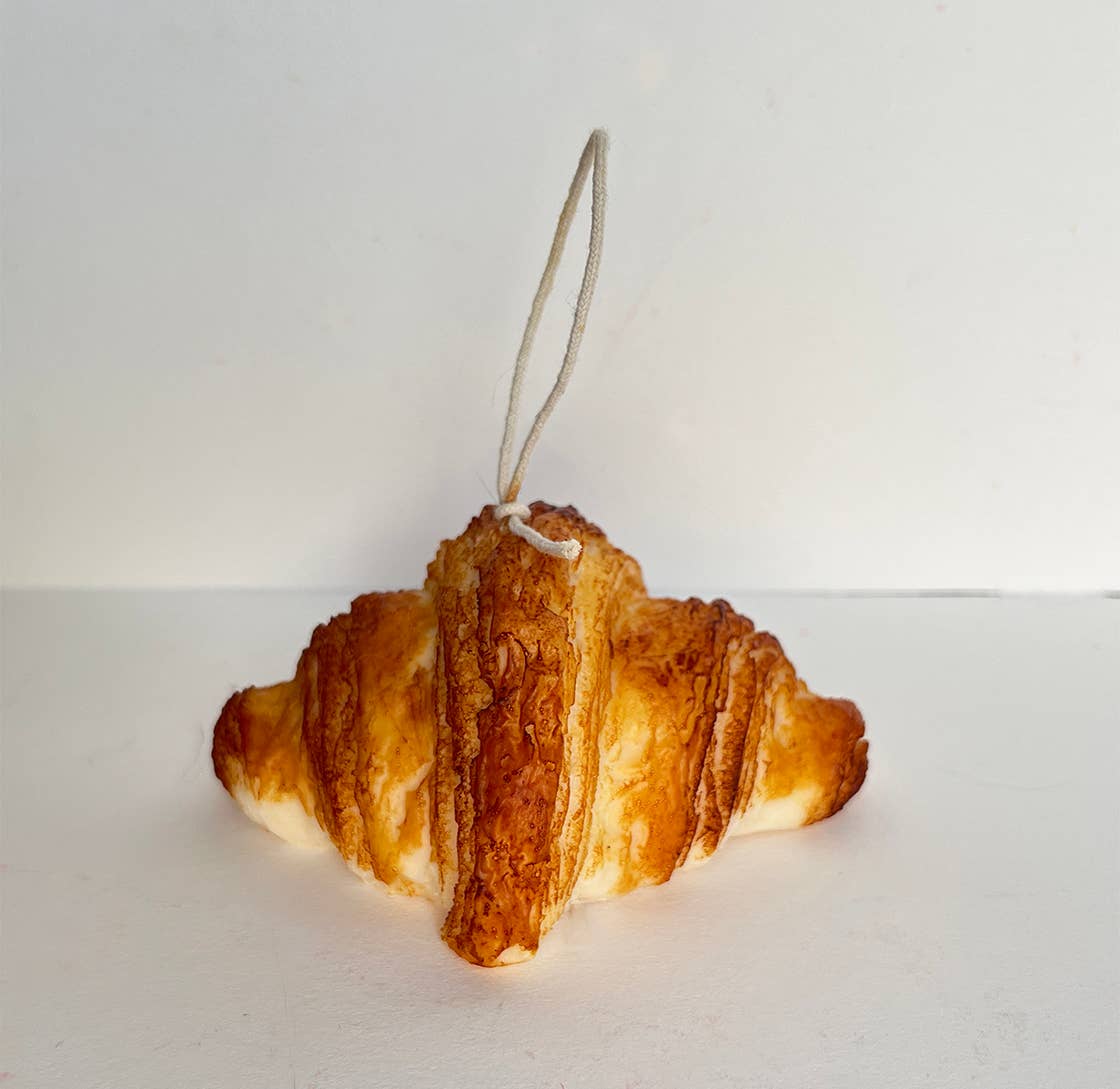 Croissant Candle: Bakery Scent