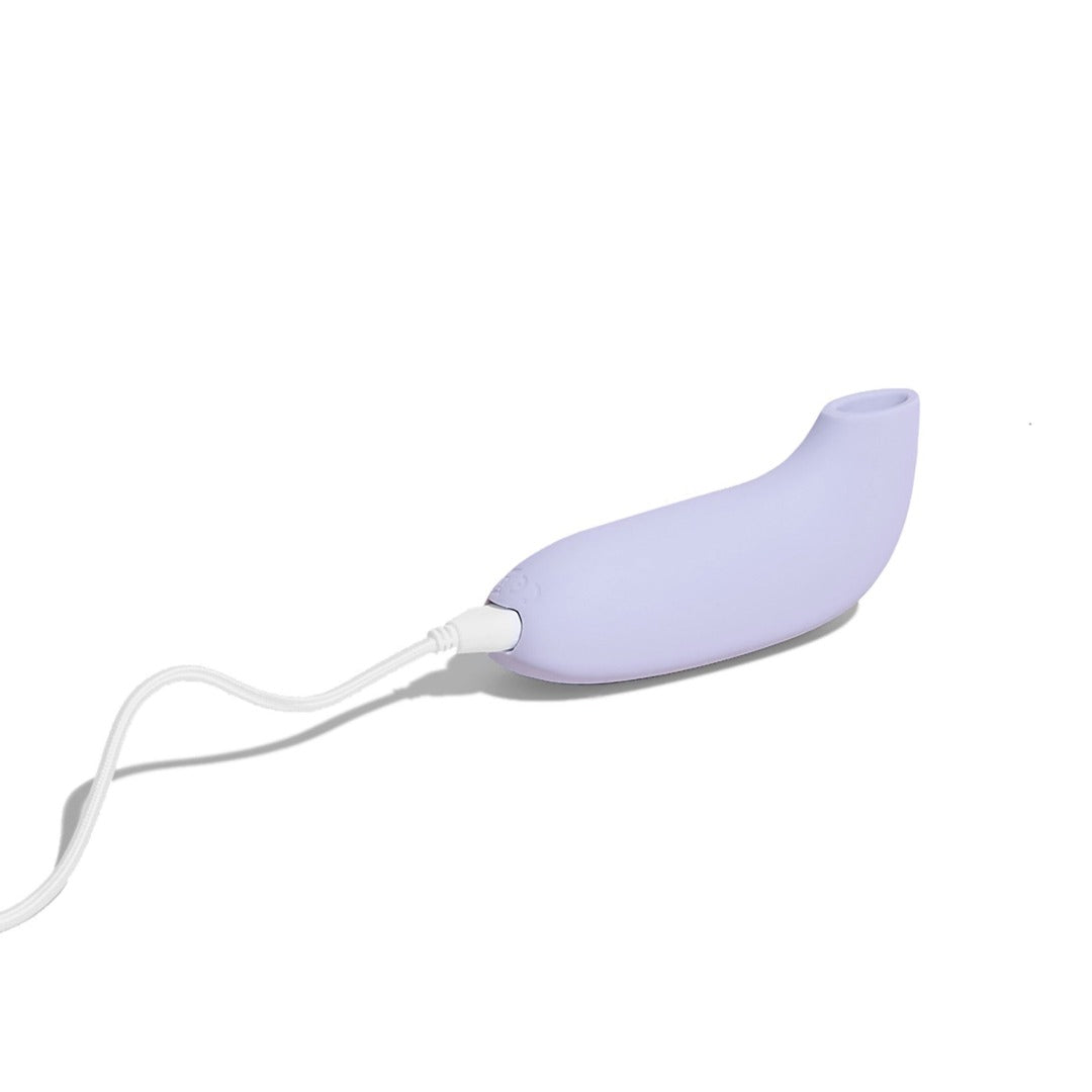 Dame Aer charger | Dame Products | The Lake