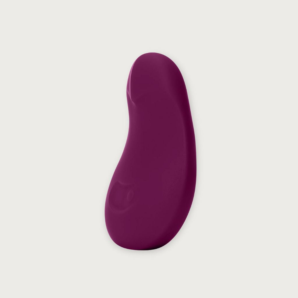 Dame Pom External Vibe in Plum | Dame Products | The Lake
