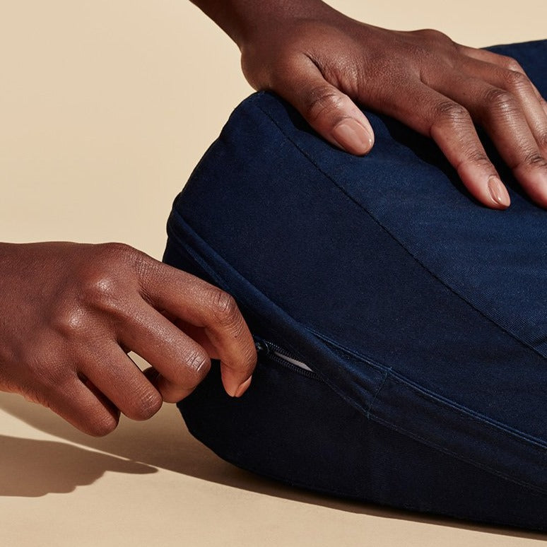 Dame Pillo supportive wedge pillow | Dame Products | The Lake