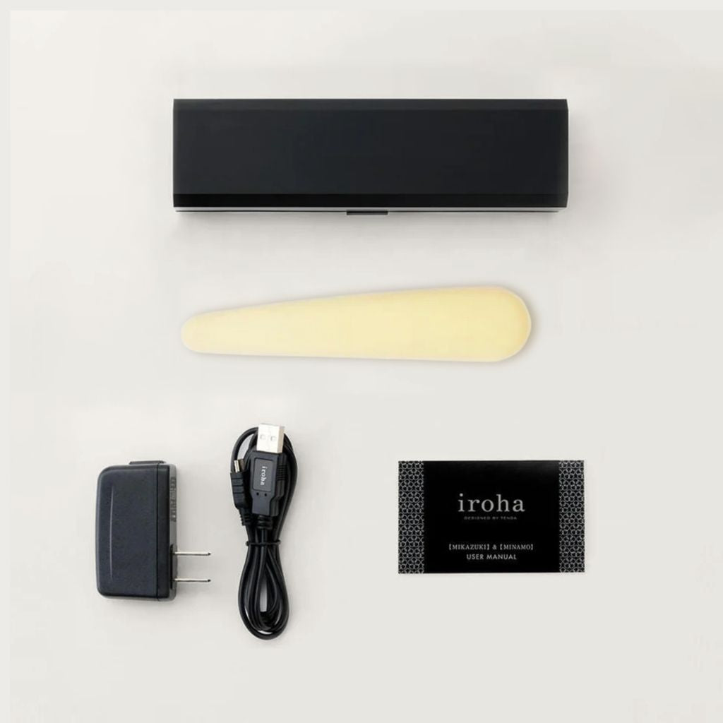 iroha MIKAZUKI charging cable and case | The Lake 