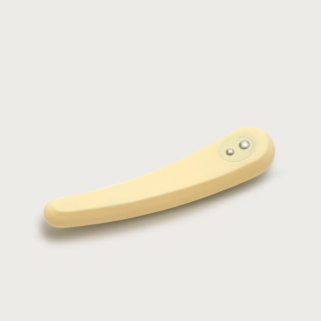 iroha MIKAZUKI | Ultra-soft waterproof internal + external vibe | The Lake 