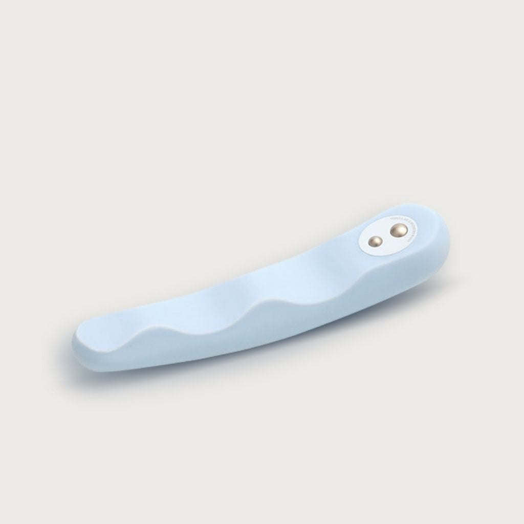Iroha Minamo waterproof vibrating wand for internal and external stimulation.